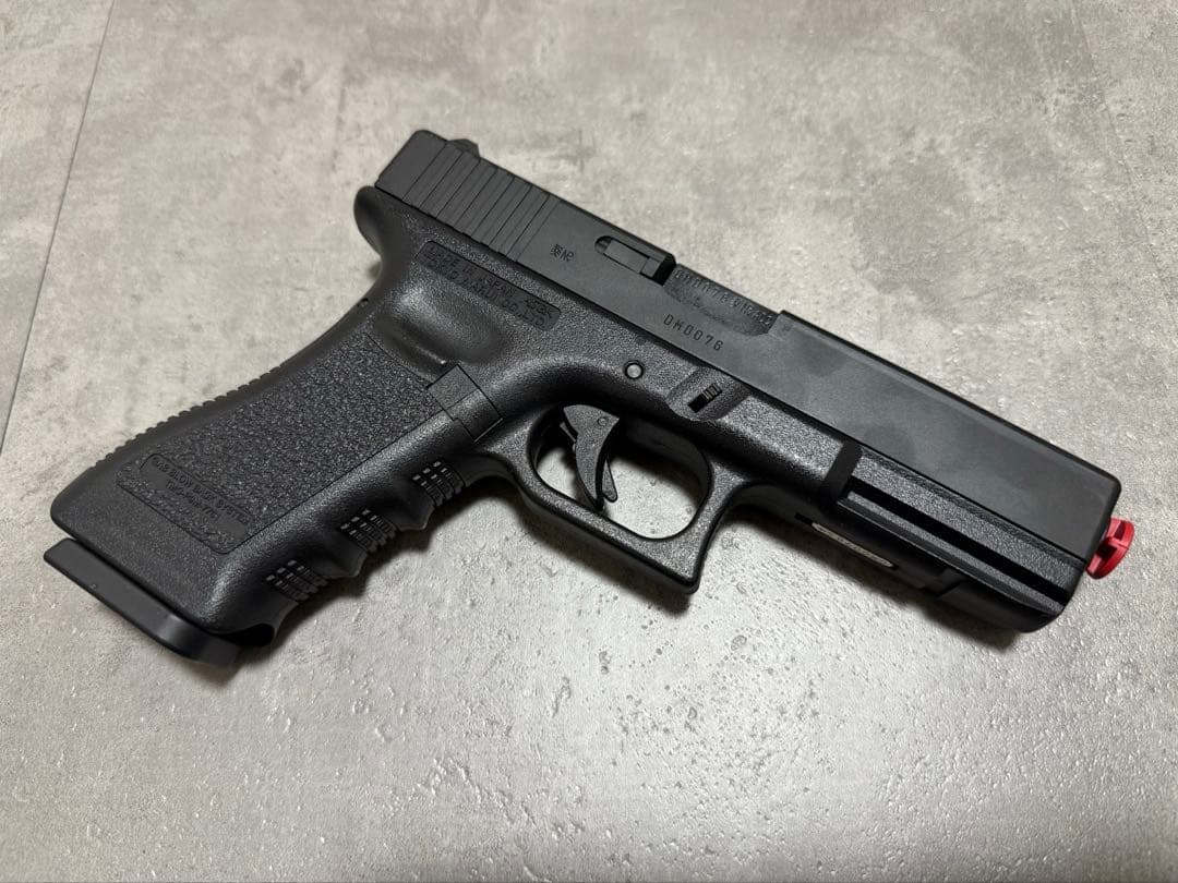 東京マルイ　GLOCK17 gen3 マガジン2本付き