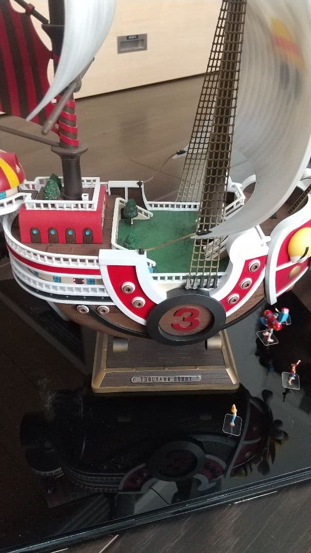 ワンピース 麦わら サニー号 フィギュア