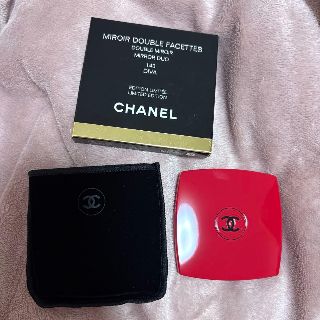 シャネル ミラー DIVA 143 新品未使用