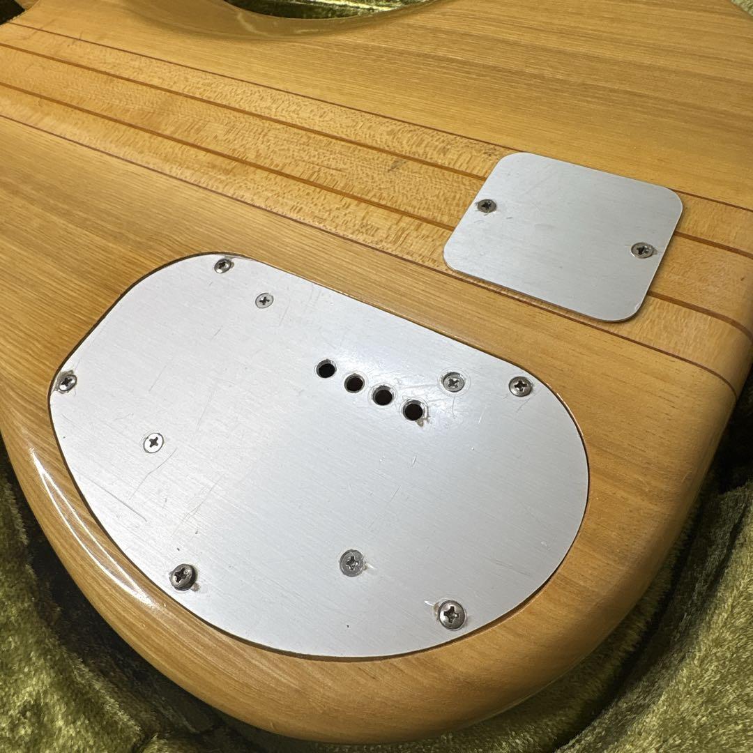 【激レアコレクション品】　フェルナンデス　ＭＨＢ-110