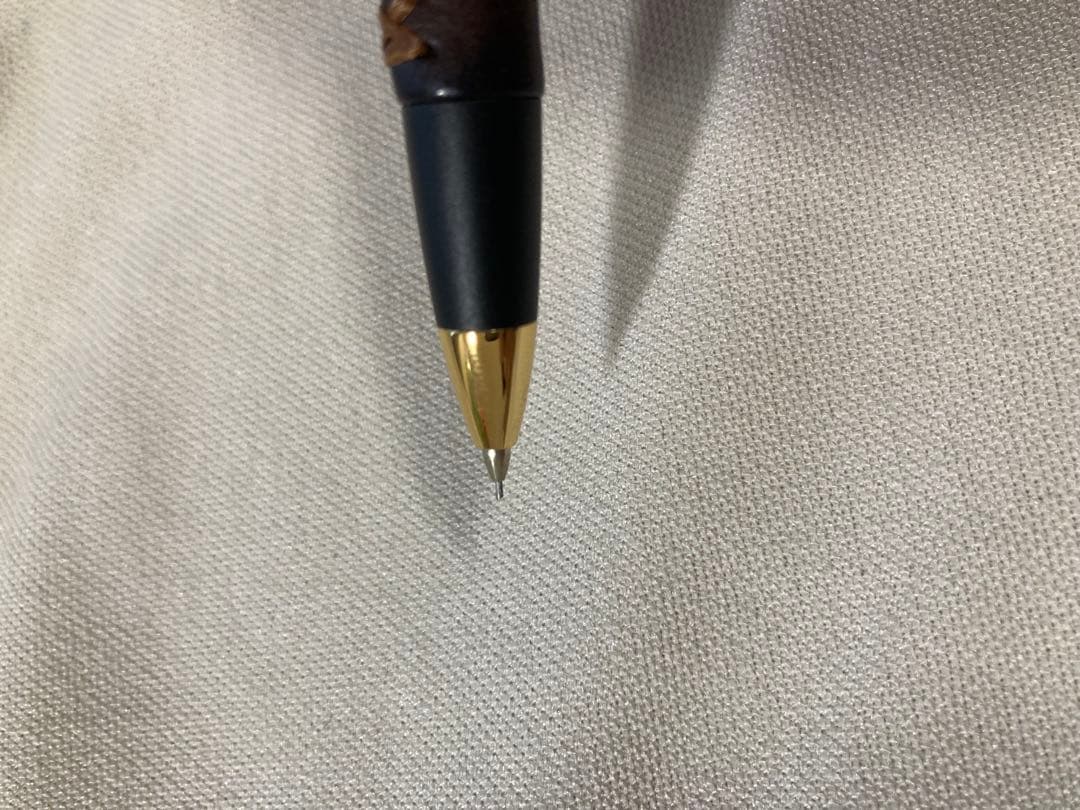 ほとんど新品 シックザール　プエブロ　タバコ シャーペン 0.5