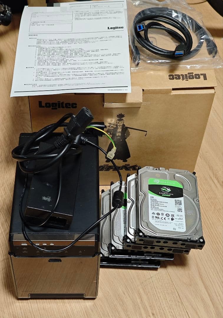 ロジテック HDDケース LHR-4BNHEU3 8tb HDD×4 セット