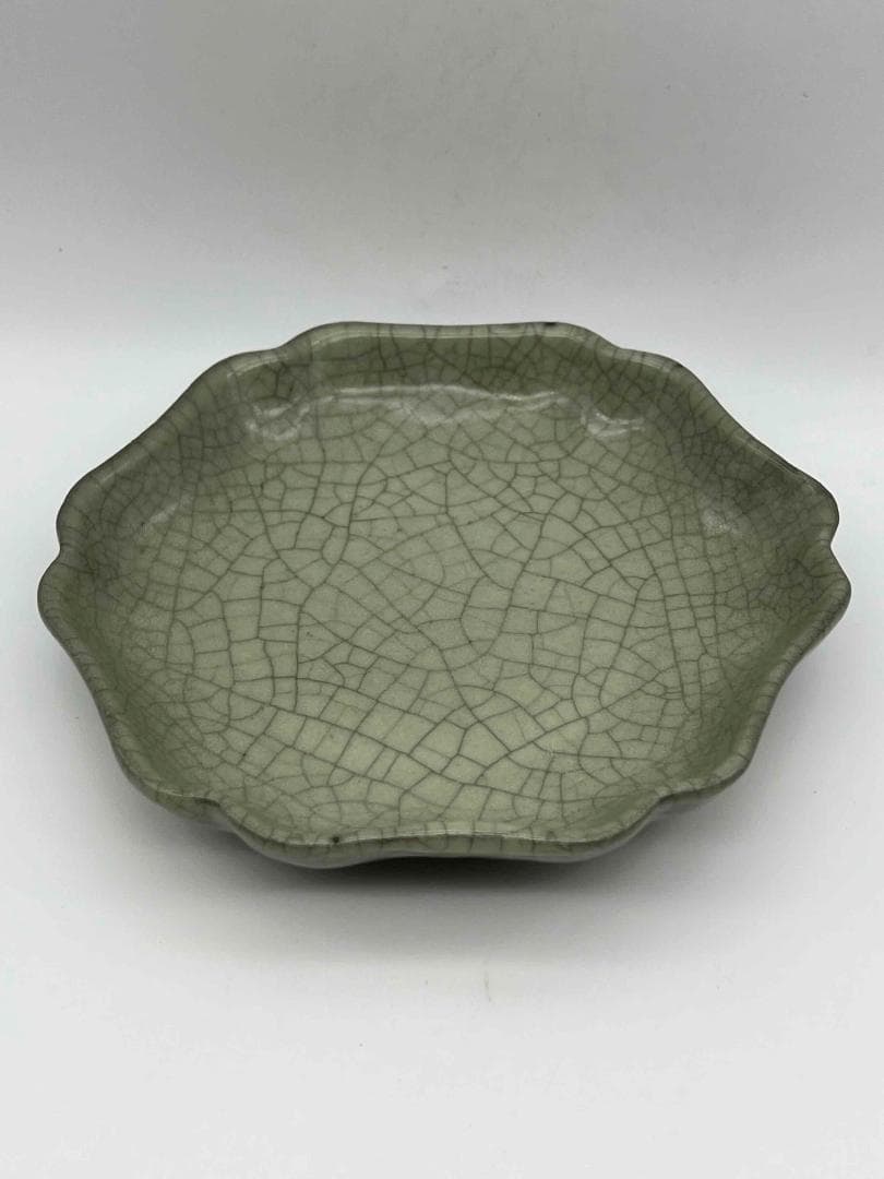 南宋時代 哥窯輪花盤 南宋官窯 【旧家蔵出し】 希少貴重 (E-59)