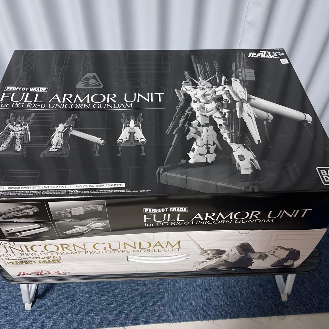 PG1/60RXー0ユニコーンガンダム未開封品、RXー0フルアーマー拡張セット