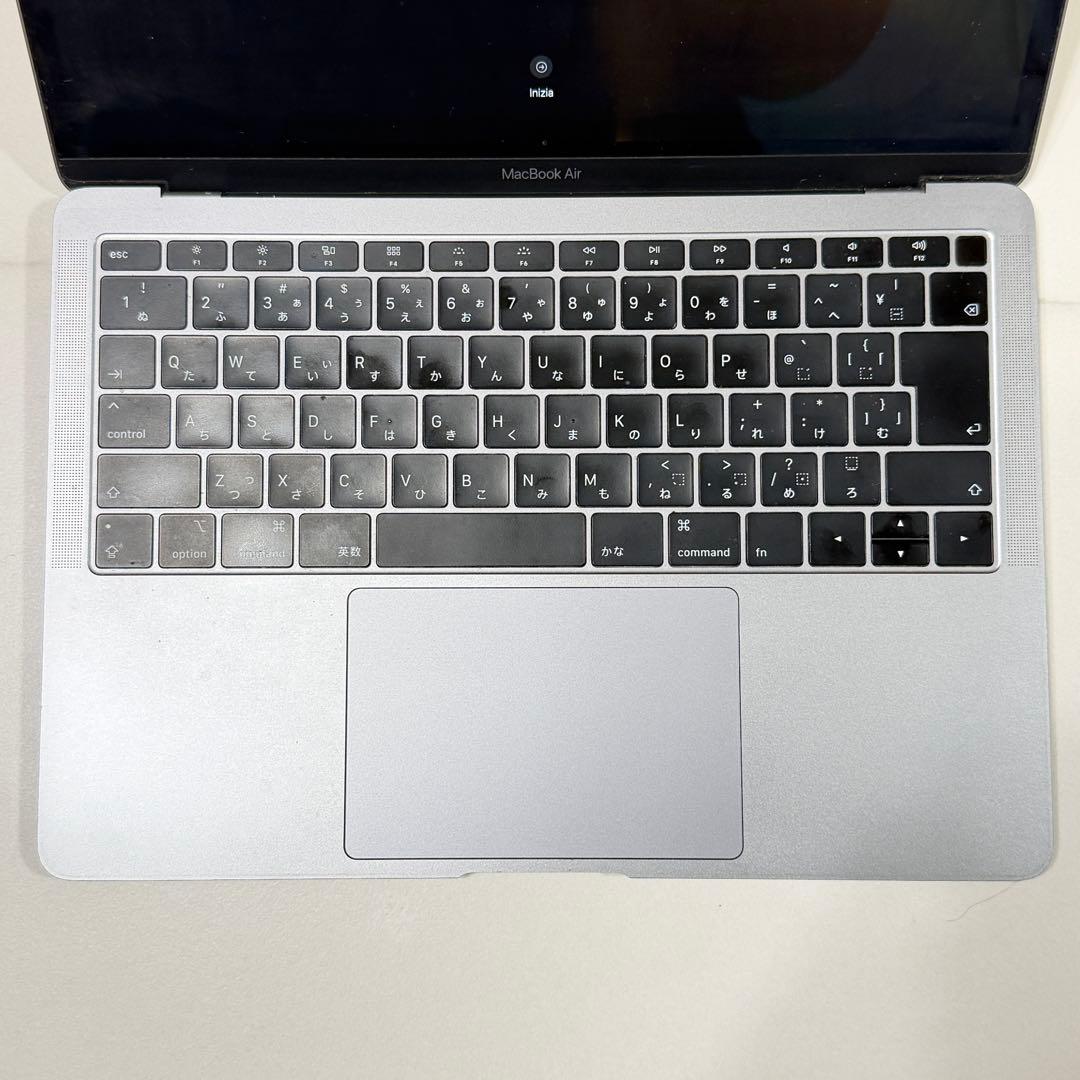 Apple MacBook Air 13インチ　2018　8GB　256GB