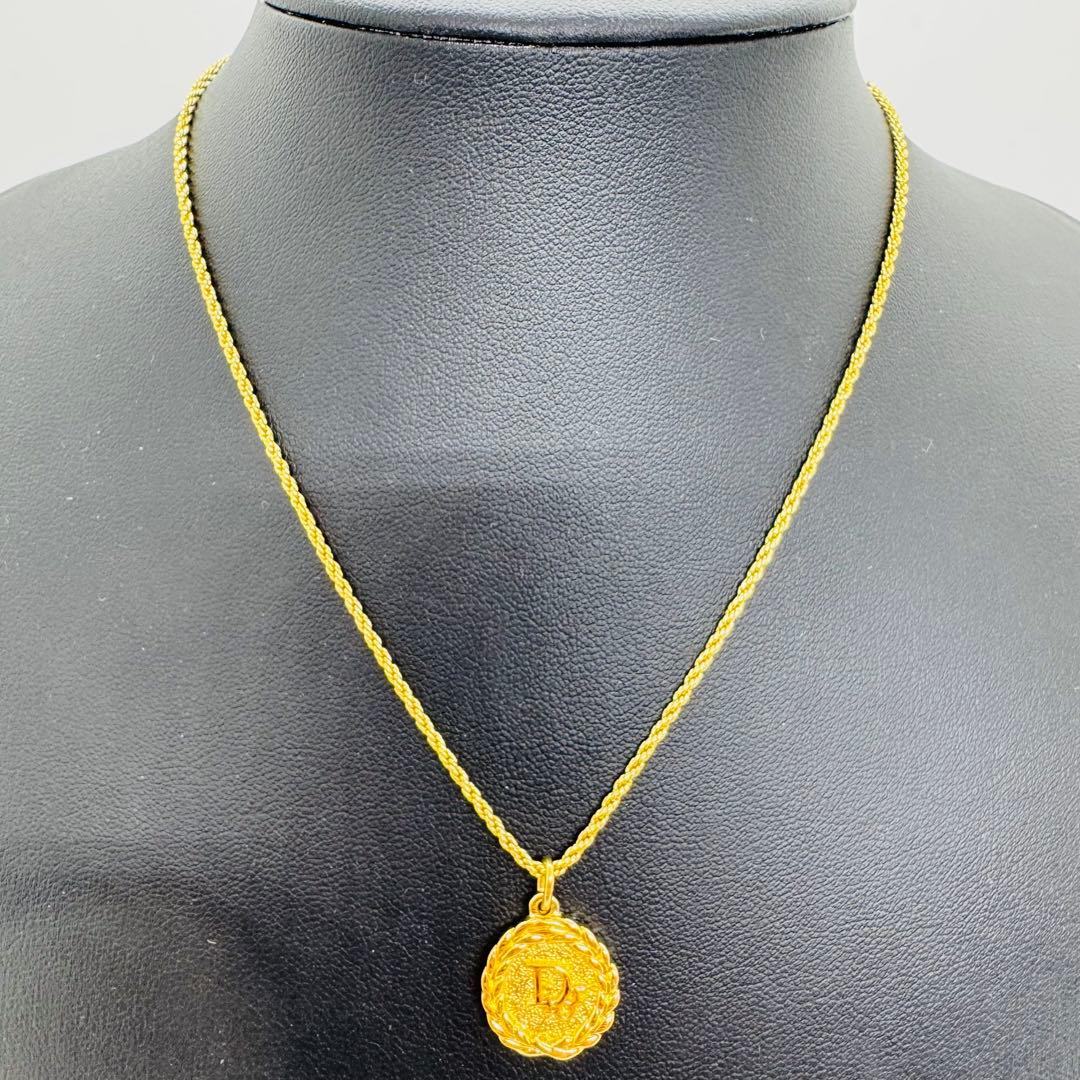 ✨Dior✨ディオール✨CDロゴ✨サークル✨ゴールド色✨ネックレス✨