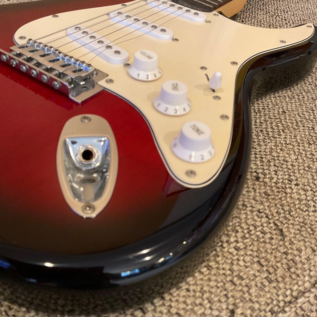 け*ん様 美品 エレキ ギター　ストラトキャスタータイプ　SELDER　パープル