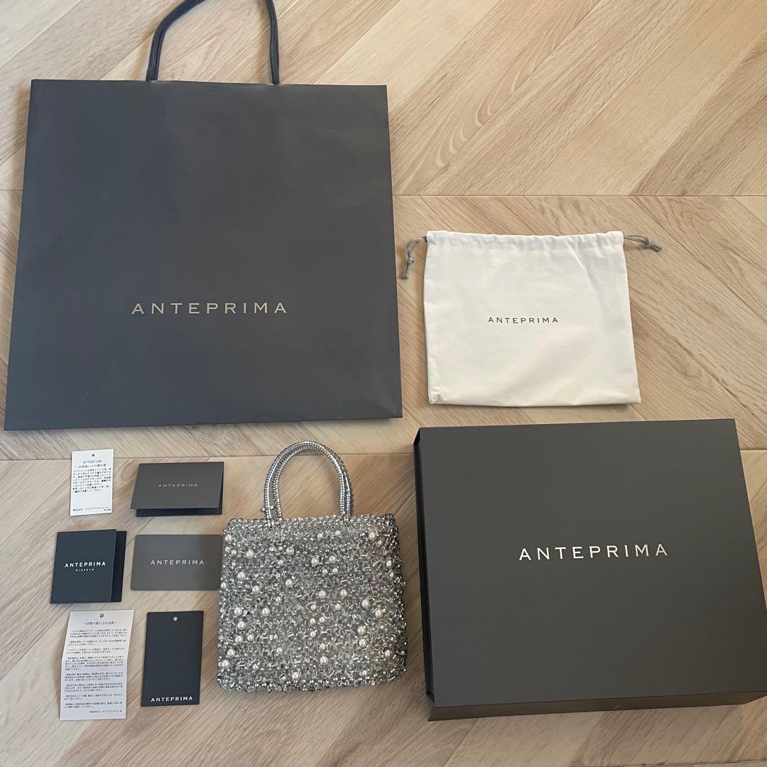 ANTEPRIMA/アンテプリマ　ペルラグリッター スクエアスモール　新品未使用