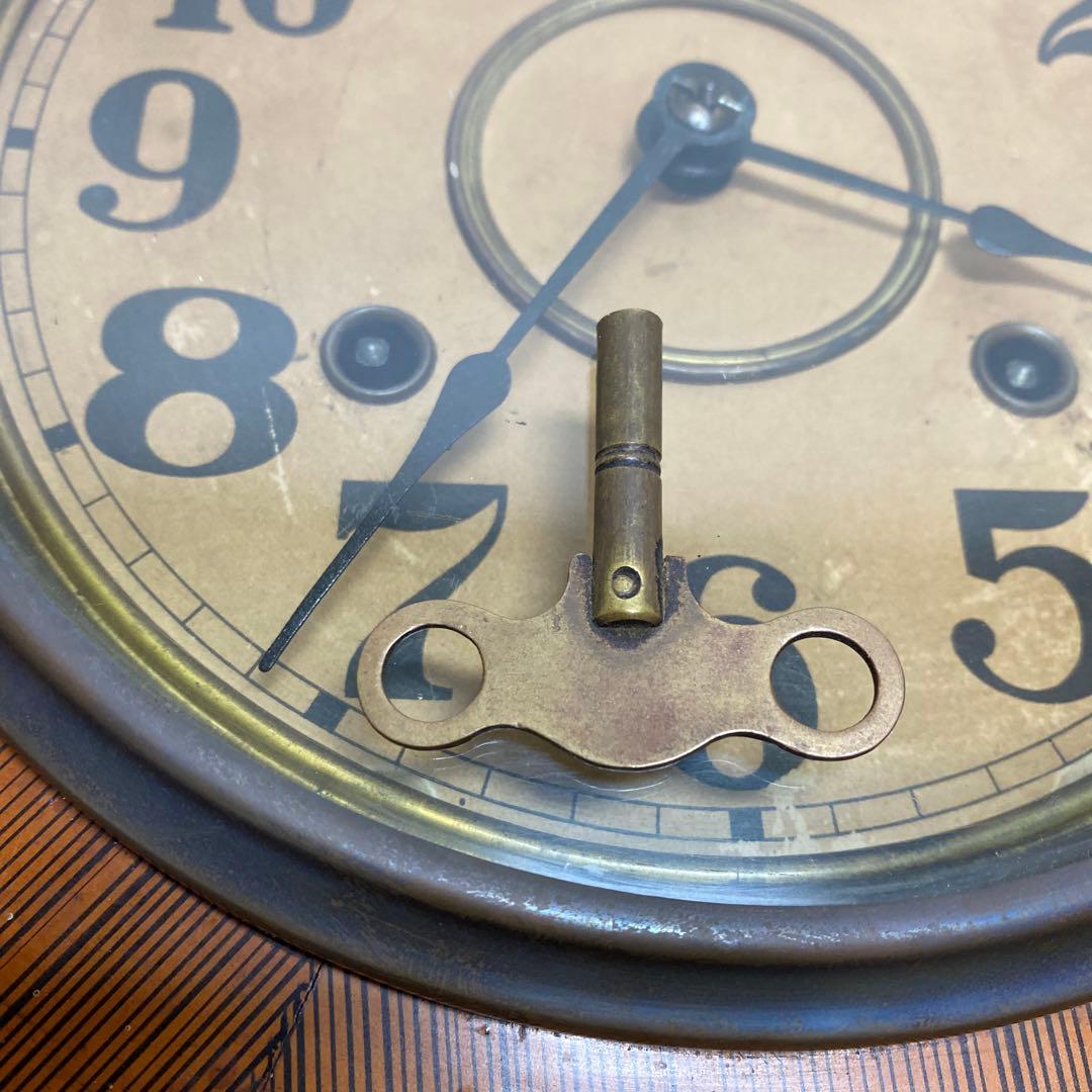 振り子時計　ゼンマイ式　掛け時計 アンティーク　古道具