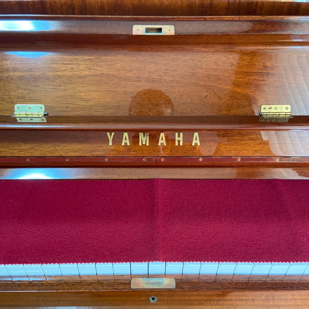 YAMAHA W106B アップライトピアノ　木目調　猫足タイプ