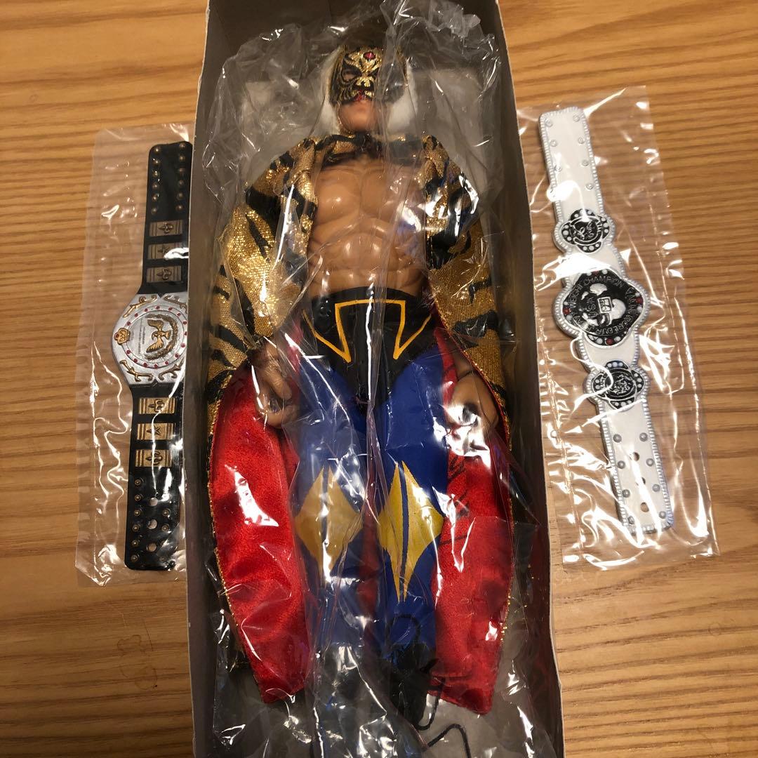 tｉ佐山サトルサイン入初代タイガーマスクアクションドール限定フィギュア
