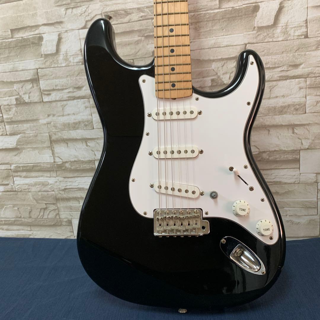 Fender stratocaster フェンダー　エレキ