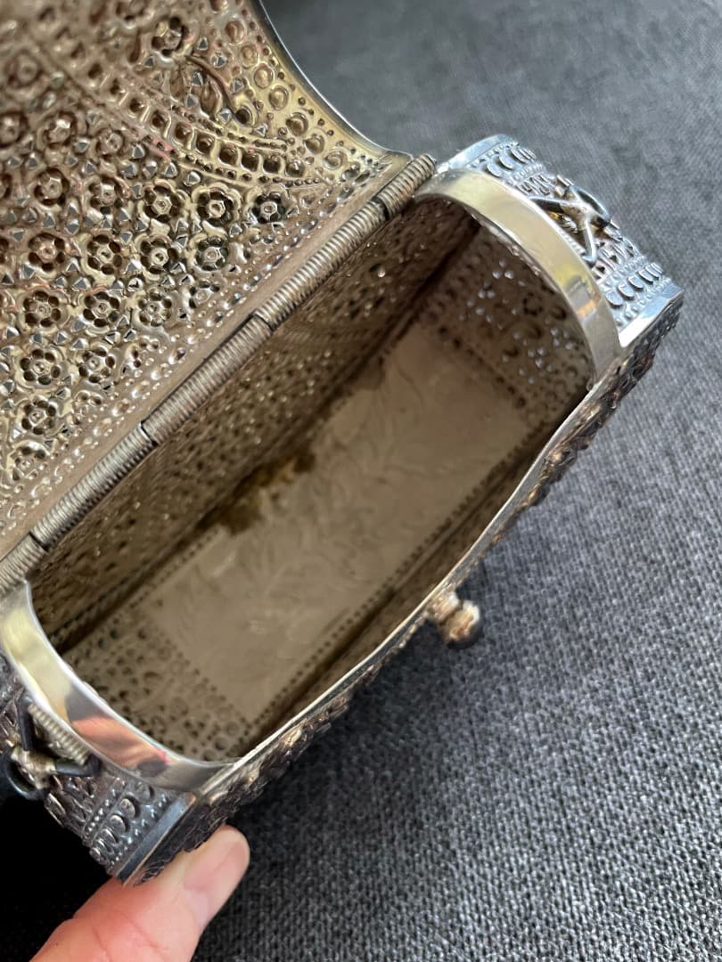 ビンテージ シルバー 丸型 クラッチバッグ