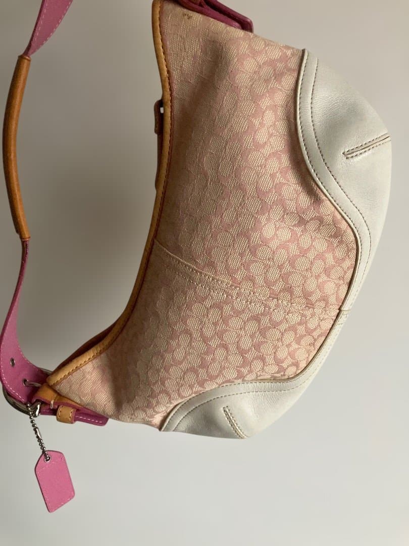 コーチ　アクセサリーポーチ　ショルダーバッグ　6351