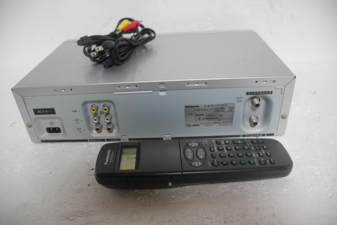 メンテ済 Panasonic VHSビデオデッキ NV-HV72G 2006年製