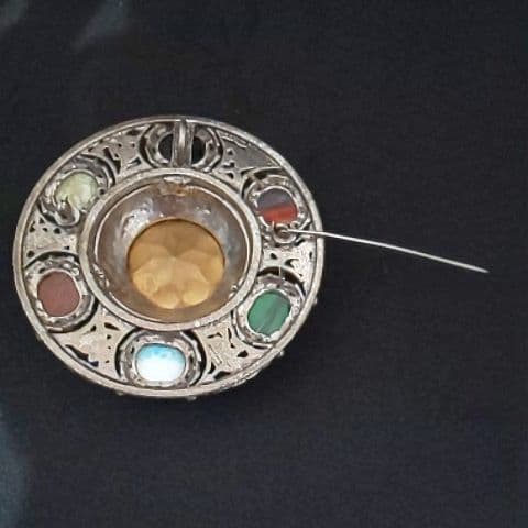 レア！！！イギリス ヴィンテージ MIRACLE社 大きなブローチ ネックレス