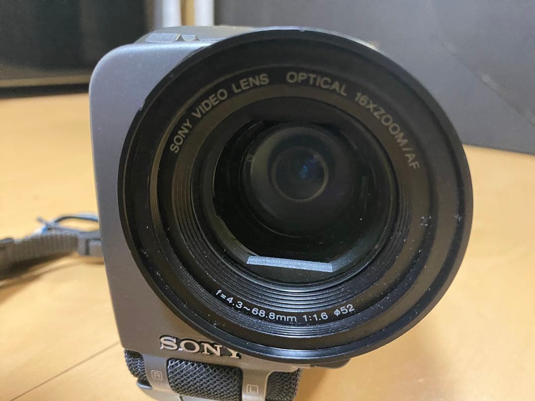 SONY Handycam CCD-TR3000 ビデオカメラ　付属品付き