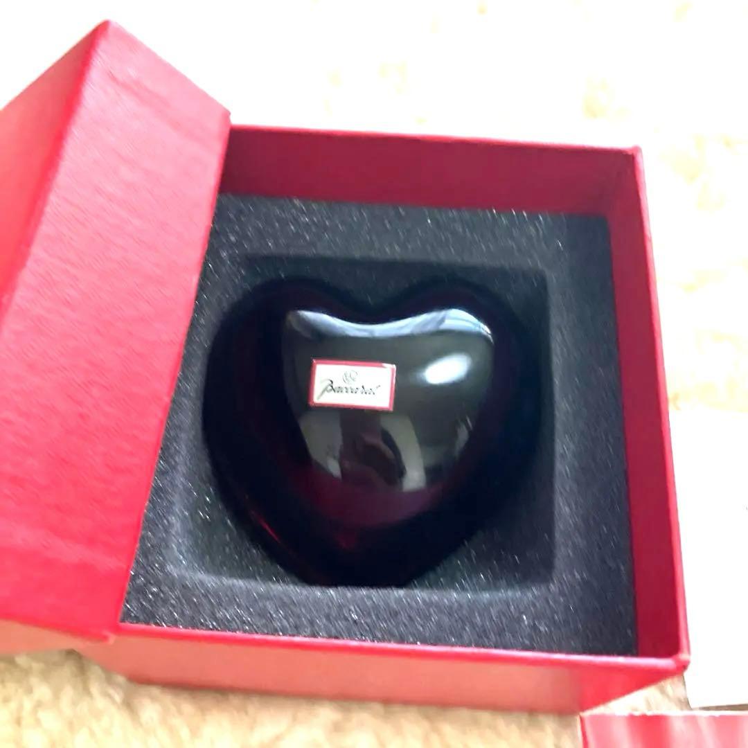 ＢＡＣCARAT 美しいレッドハ－トクリスタル　箱付き新品未使用品