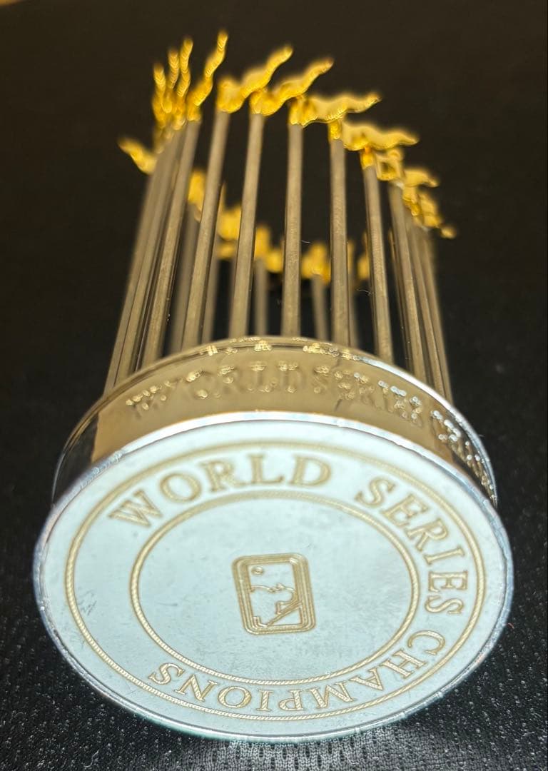 大幅値下⭐️非売品⭐️大谷翔平チャンピオンリング&ワールドチャンピオンミニトロフィー