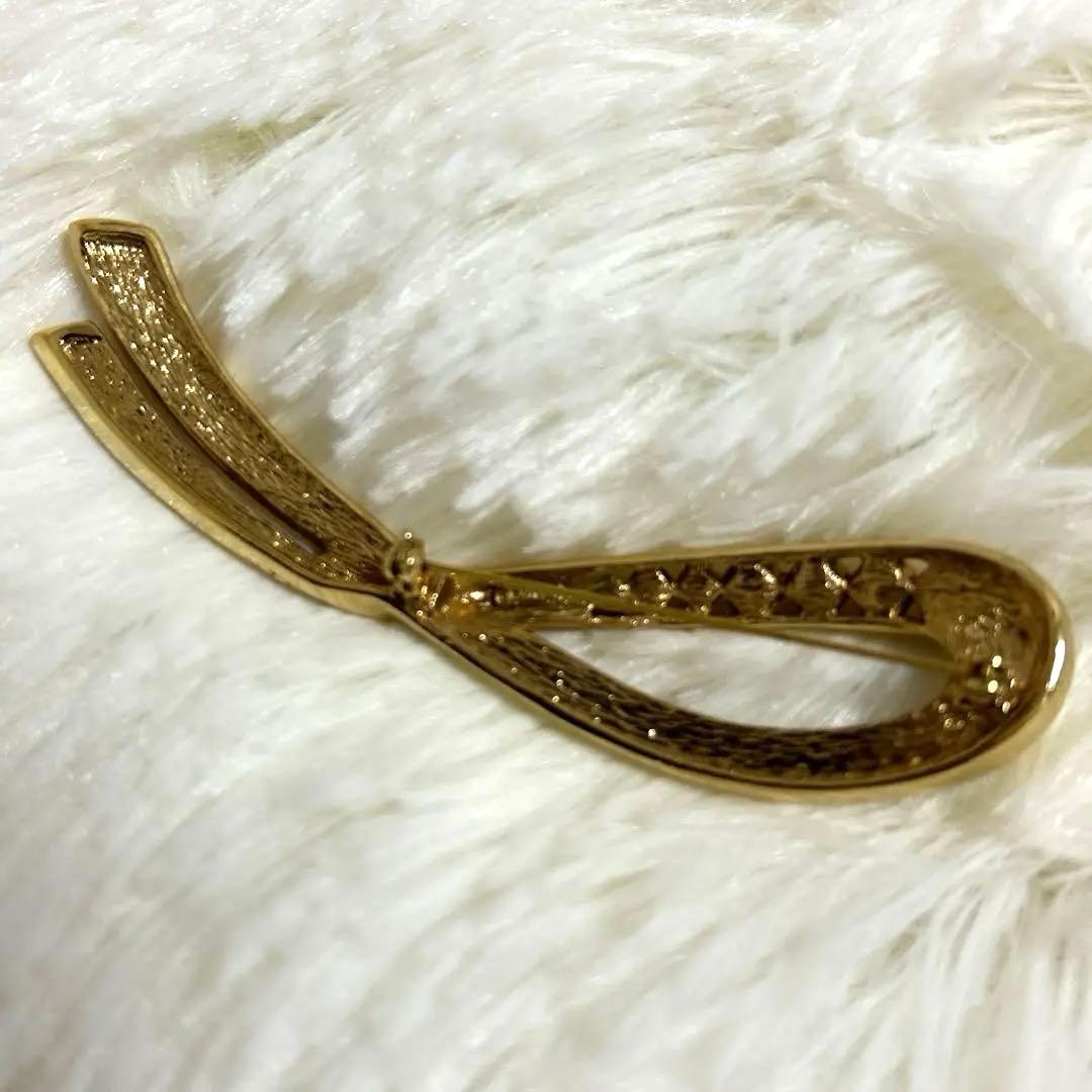 GROSSE グロッセ 大きめ ブローチ パール ラインストーン ゴールド