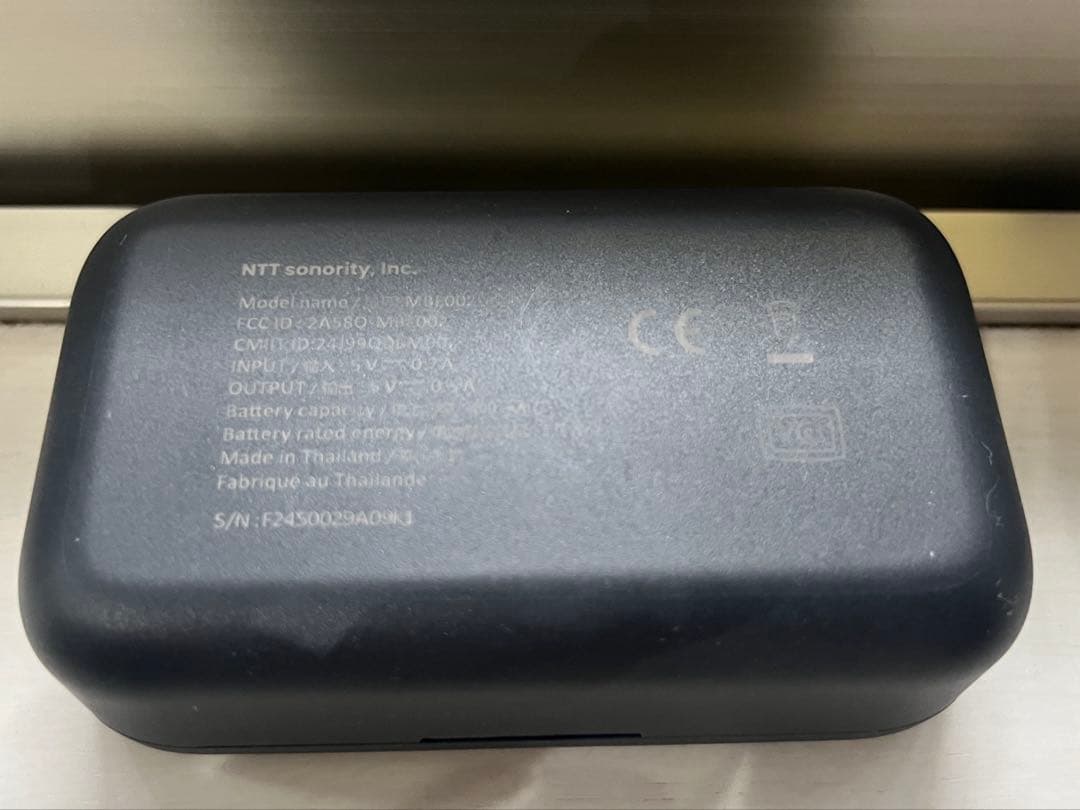 nwm DOTS ワイヤレスイヤホン ブラック　数回使用