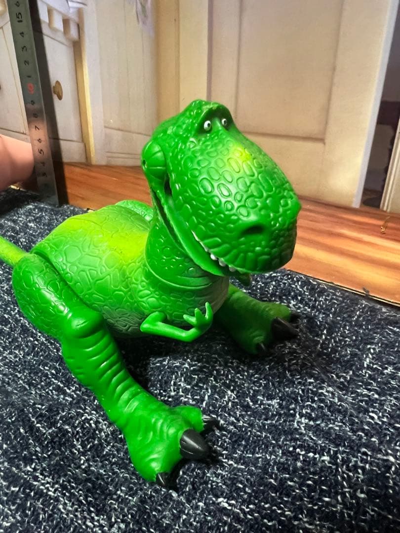 ディズニー　トイストーリー　レックス　ドクターポークチョップ　フィギュア