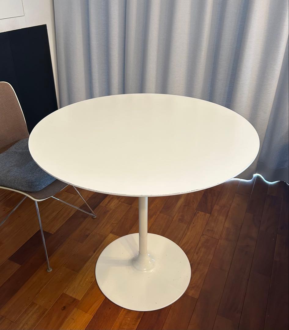 ミッドセンチュリーラウンドテーブル