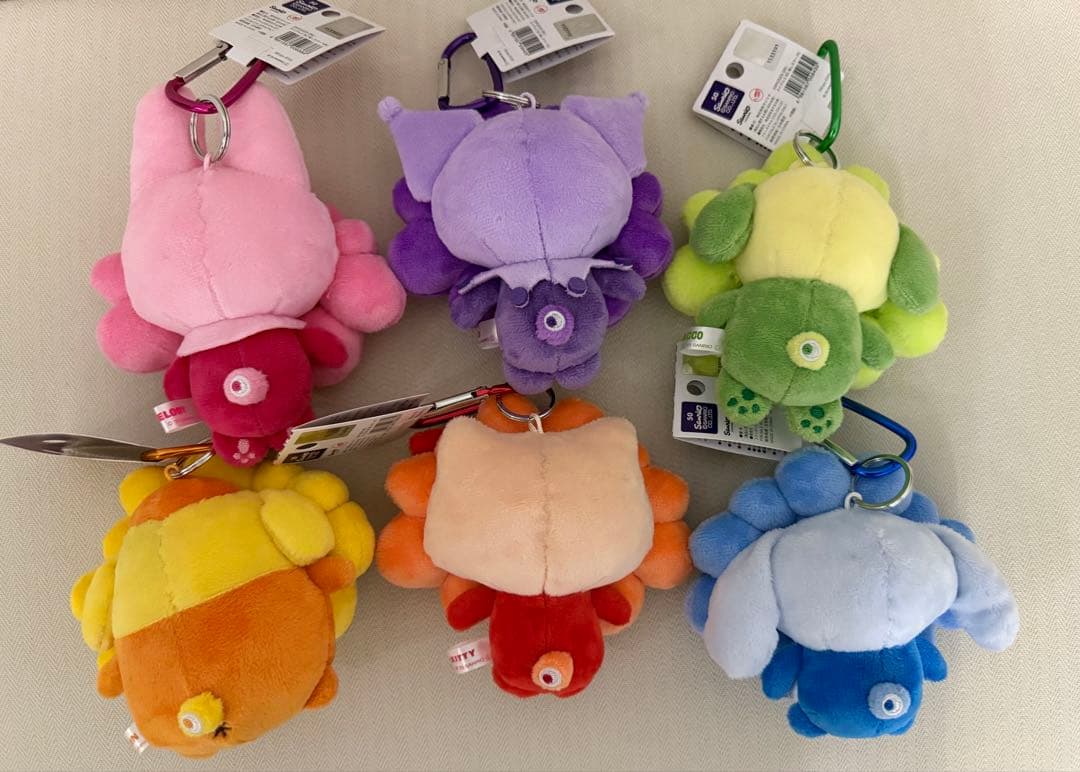 【６種セット】サンリオ ミャクミャク ぬいぐるみ 推しカラー カラビナ