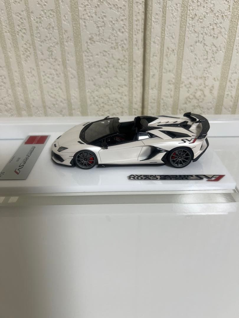 Lamborghini Aventador SVJ Roadster ミニカー