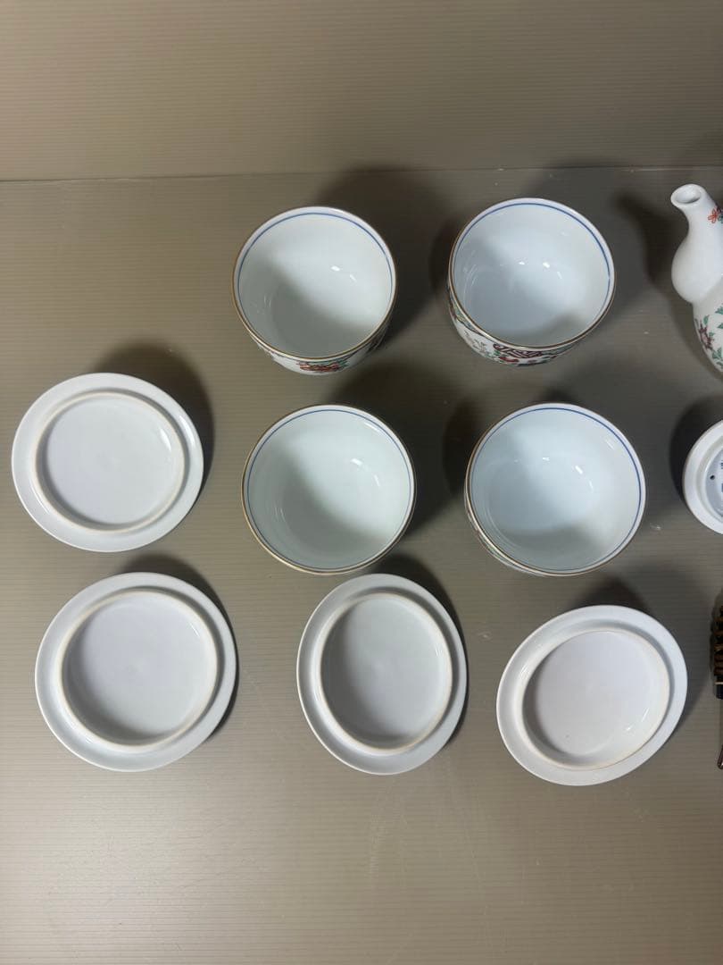 2399 有田焼　弥左衛門　茶器セット　急須1客　湯呑蓋付4客　金彩