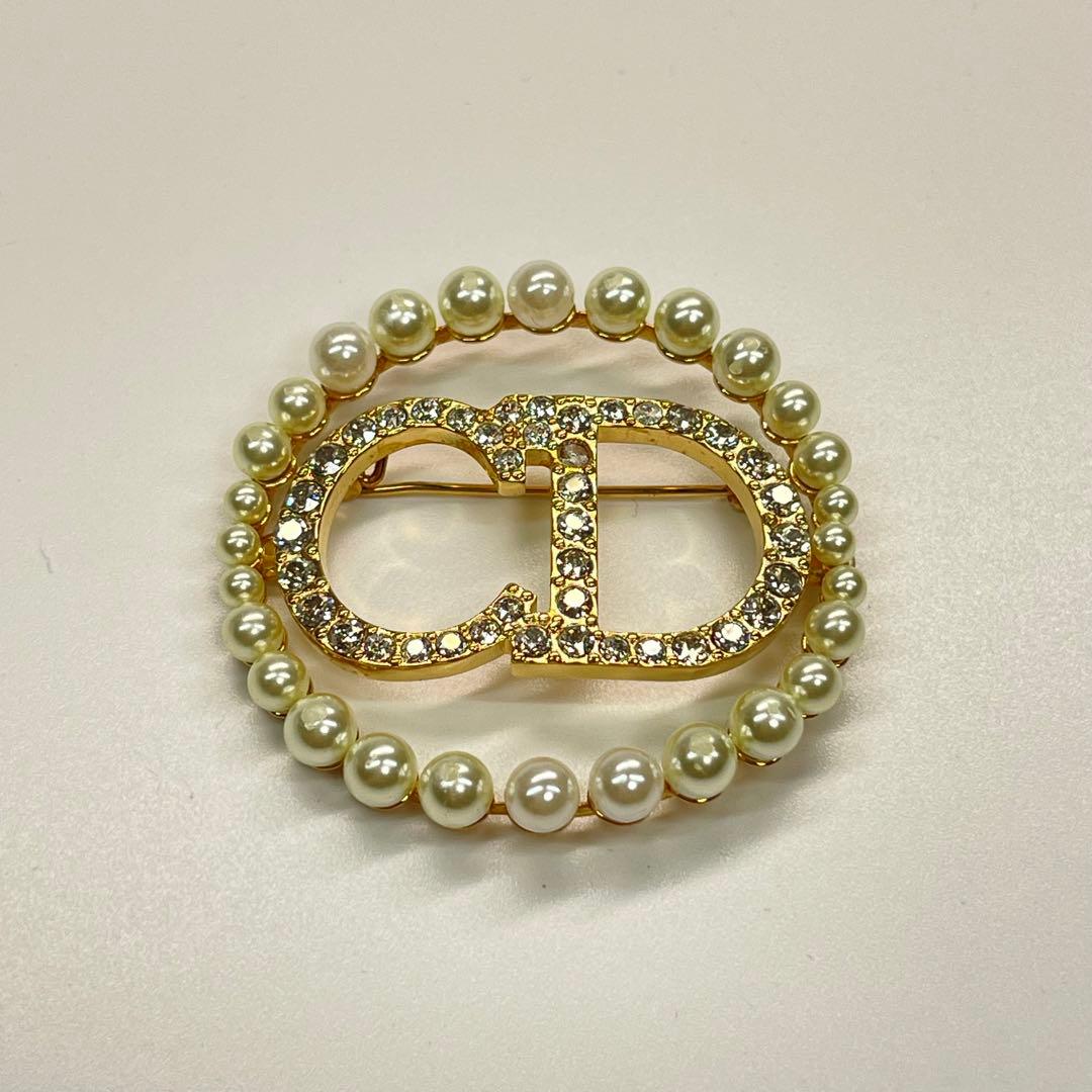 Christian Dior(クリスチャンディオール)ブローチ