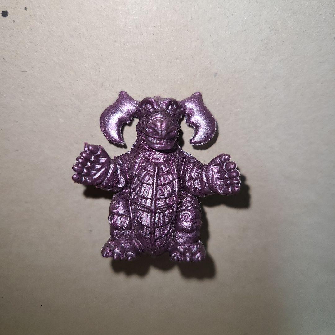 ウルトラマン怪獣消しゴムベロンメタリック紫色