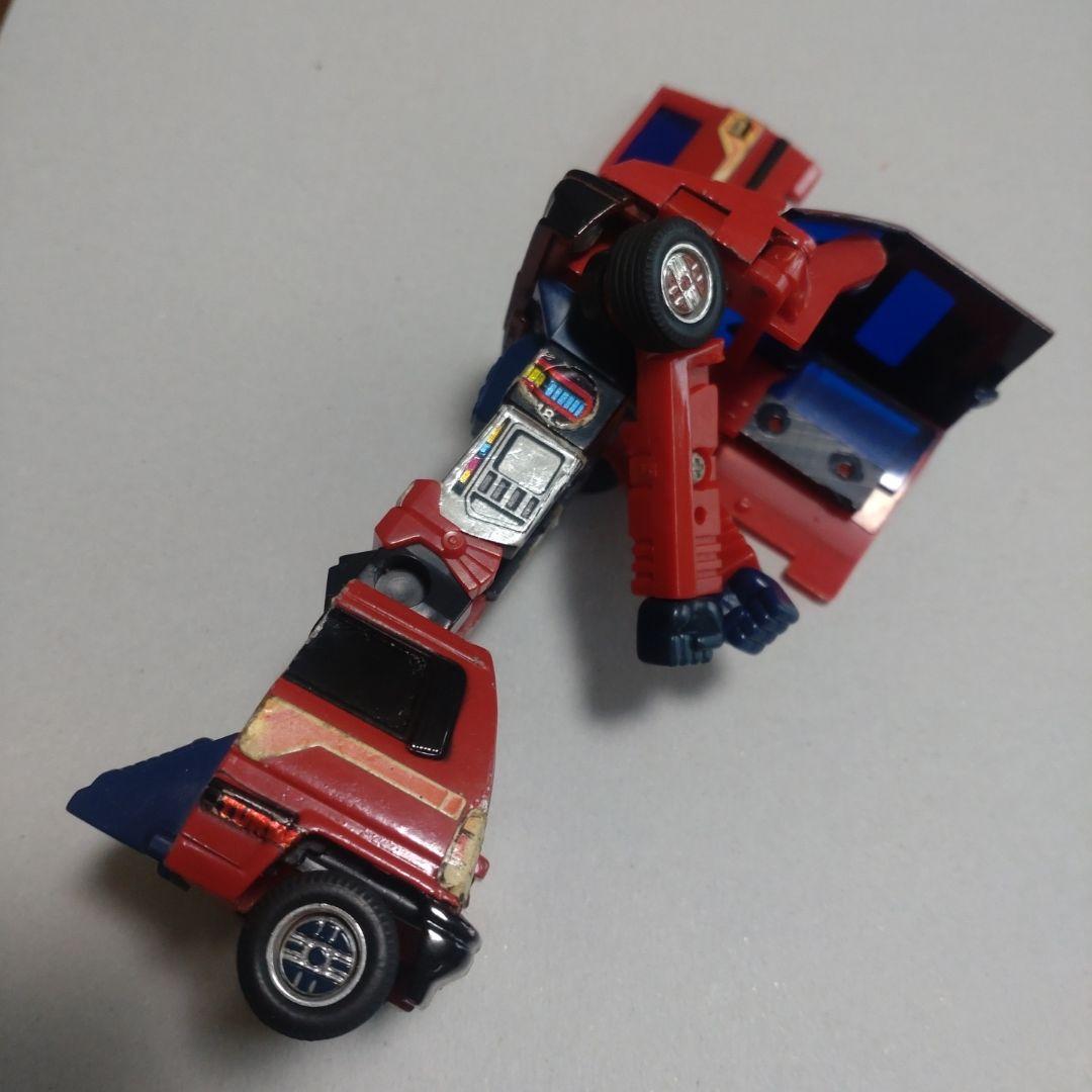 ダイアクロン　カーロボット　No.9 ホンダ・シティターボ　赤