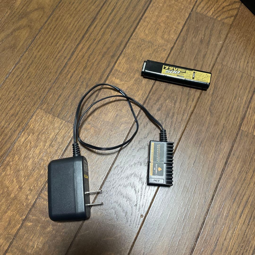 電動ハンドガン　ベレッタ　M9A1 フル・セミオート　バッテリー　充電器付き