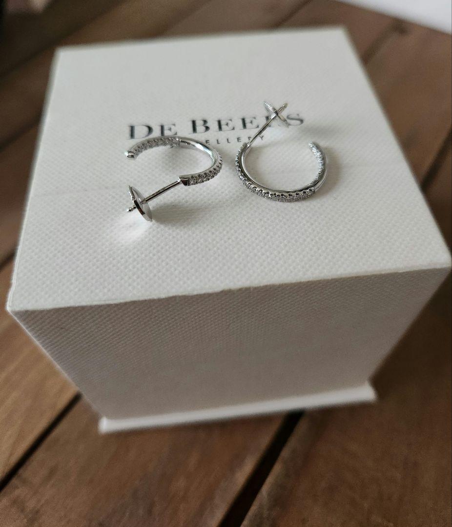 DE BEERS　ダイヤモンド　フープピアス