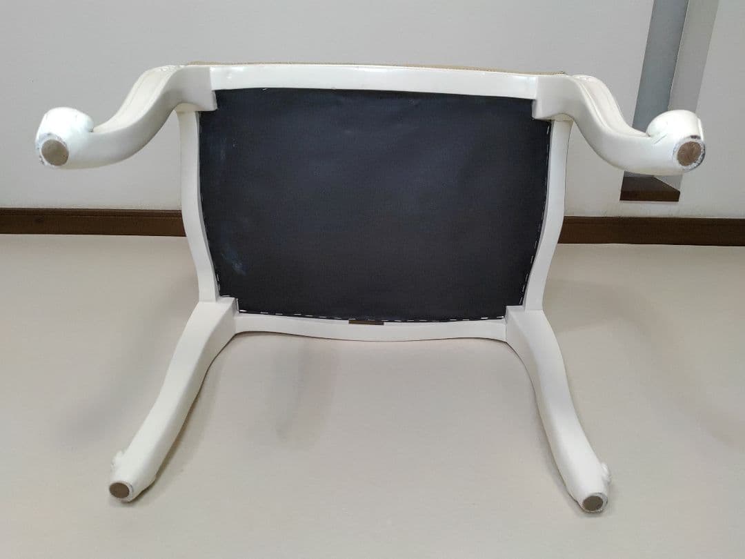 ホワイト 猫脚スツール ロココ調 アンティーク