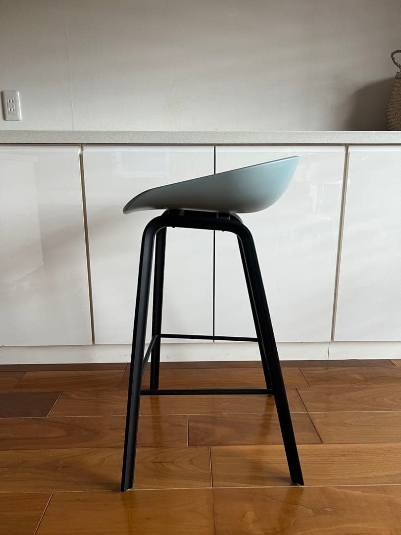 HAYのカウンタースツール(ABOUT A STOOL AAS32 LOW )