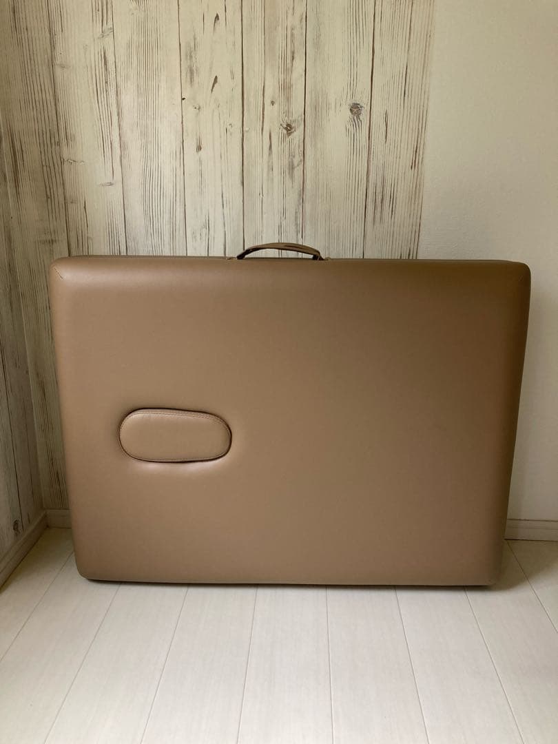 マッサージ　エステ　ベッド　施術ベッド　折りたたみベッド