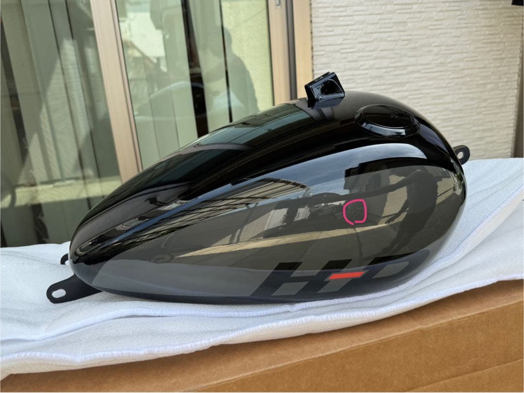 キ*ョ様 ハーレーダビッドソン　2023 ファットボブ114 純正タンク