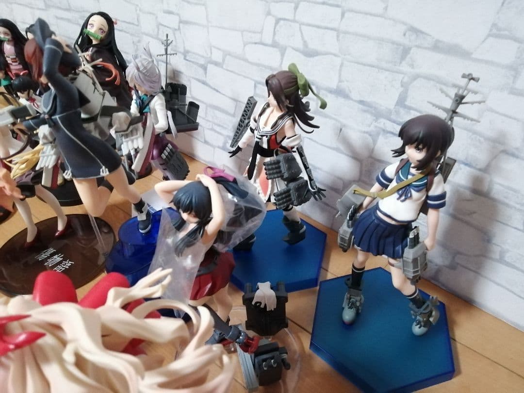 美少女フィギュア まとめ売り 艦これ ワンピース 鬼滅の刃 マクロスF 鬼滅