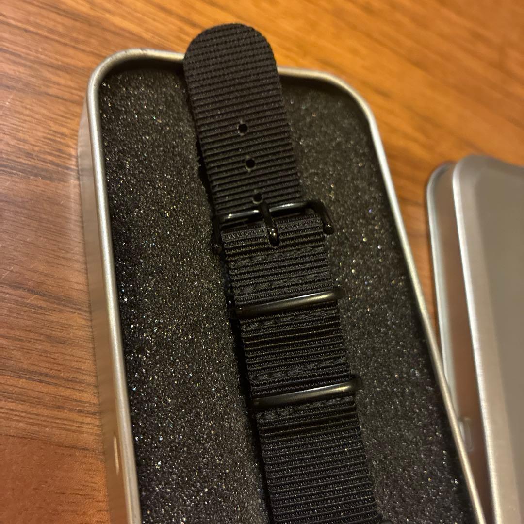 MWC Military Quartz 腕時計 ブラック