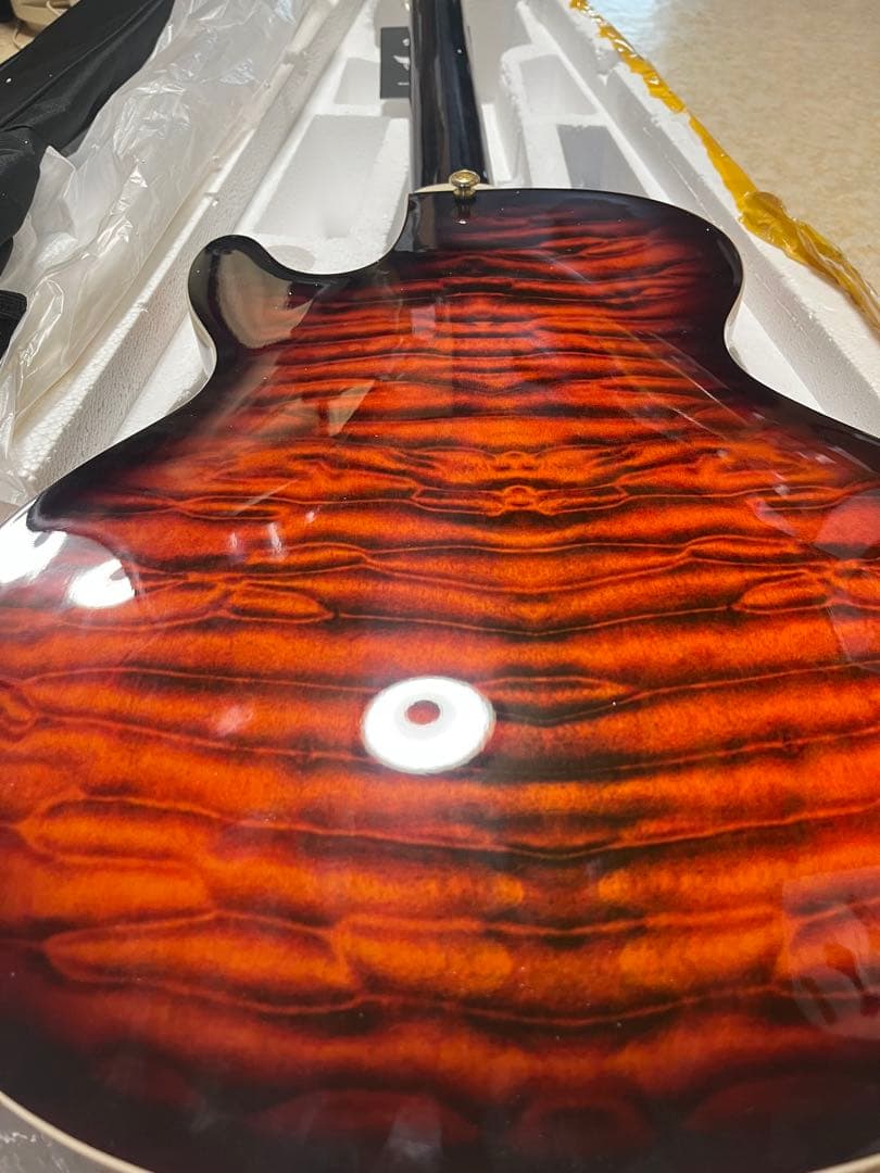 ギター GROTE LPF-001