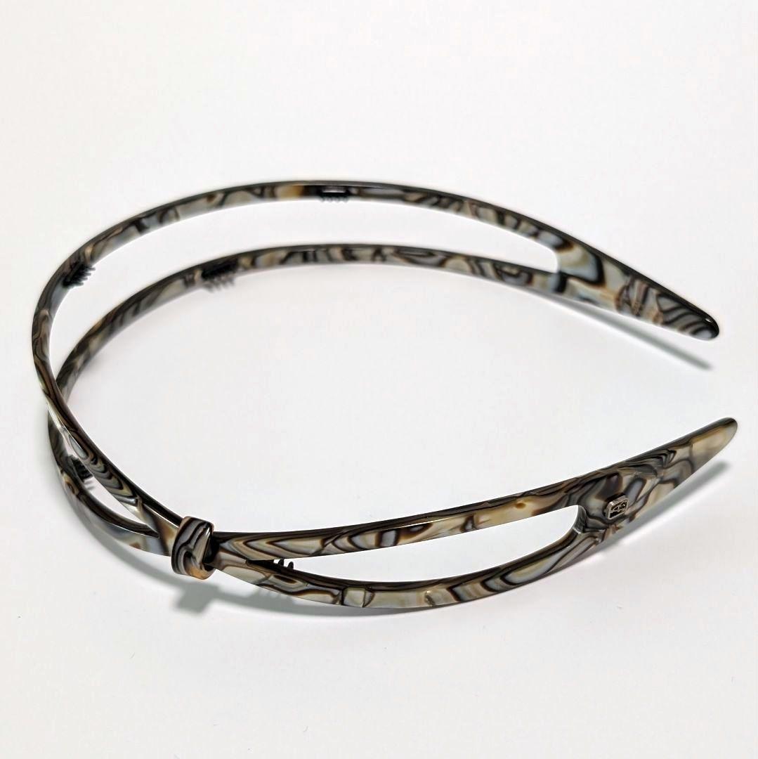 美品 ALEXANDRE DE PARIS カチューシャ へアクセサリー Aロゴ