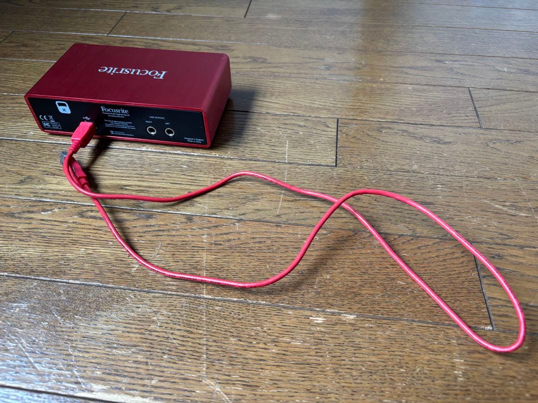 【美品】Focusrite Scarlett 2i2 オーディオインターフェース