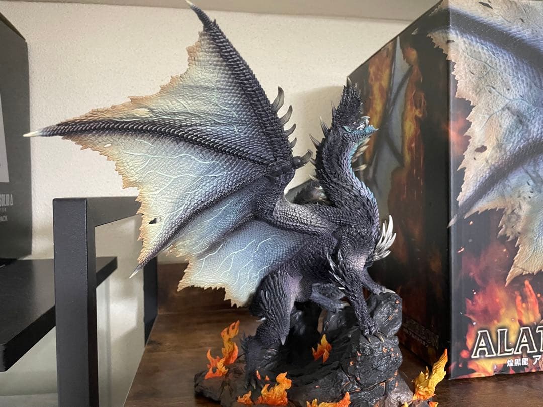 モンスターハンター　クリエイターズモデル　煌黒龍アルバトリオン