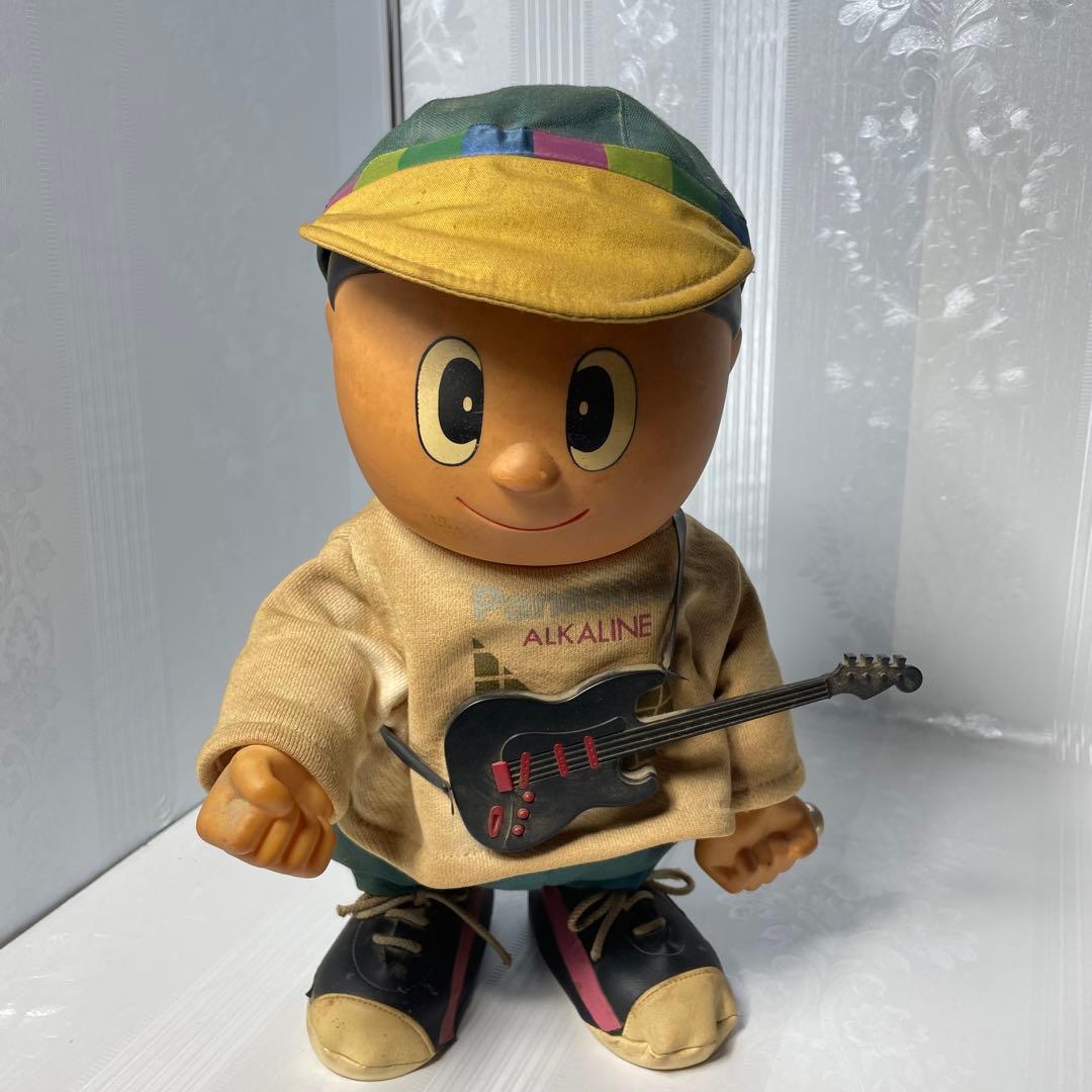 パナソニックのパナソロッ君人形