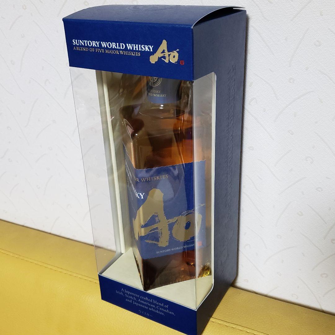 SUNTORY
BLEND THE WORLD
ウイスキー 碧Ao