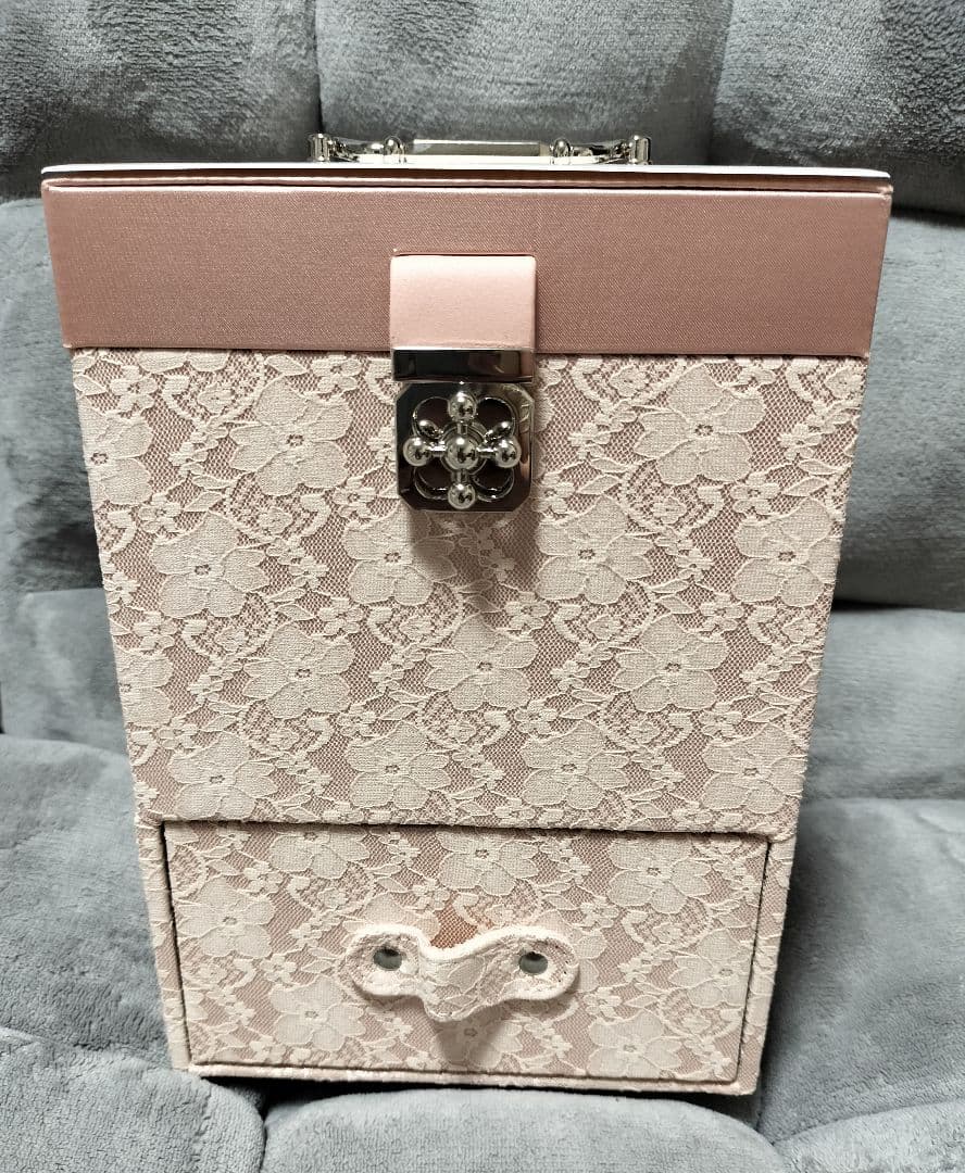 mayu✨ジルスチュアート　メイクアップボックス✨