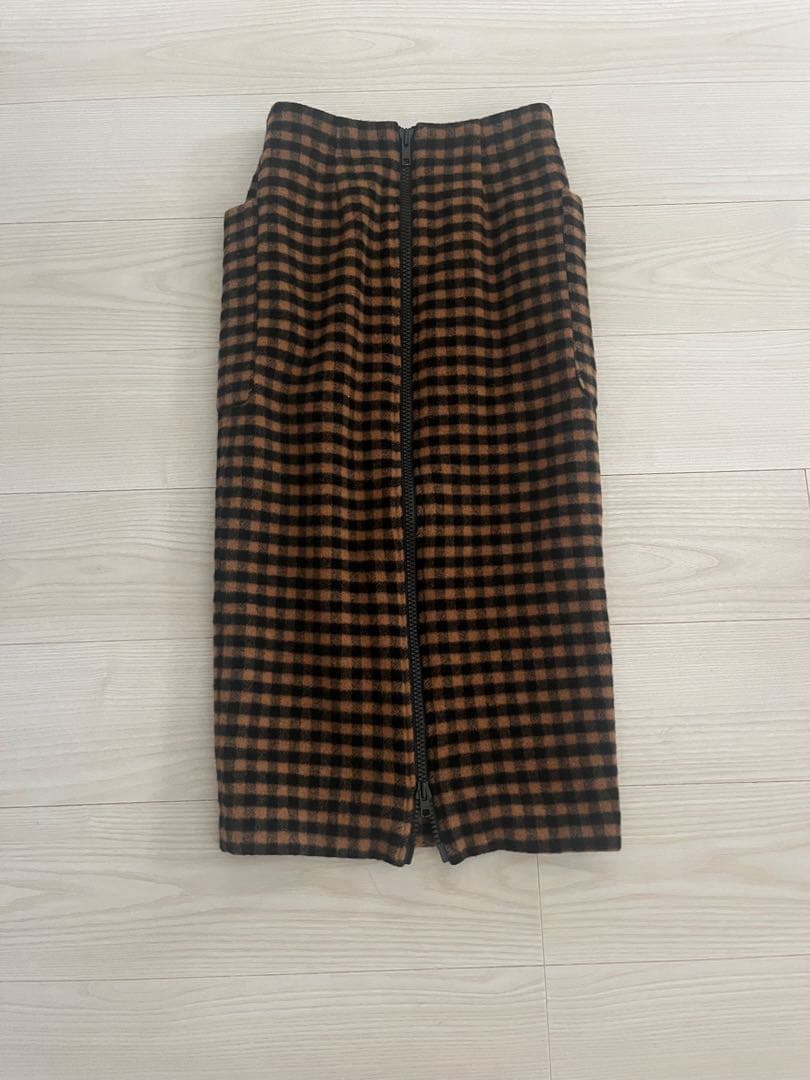 shèller TOY ZIPポケットタイトスカート キャメル×ブラック