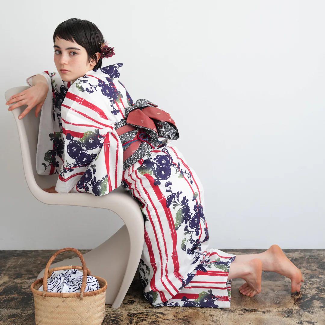 utatane 浴衣3点セット 浴衣・帯・下駄 フリーサイズ